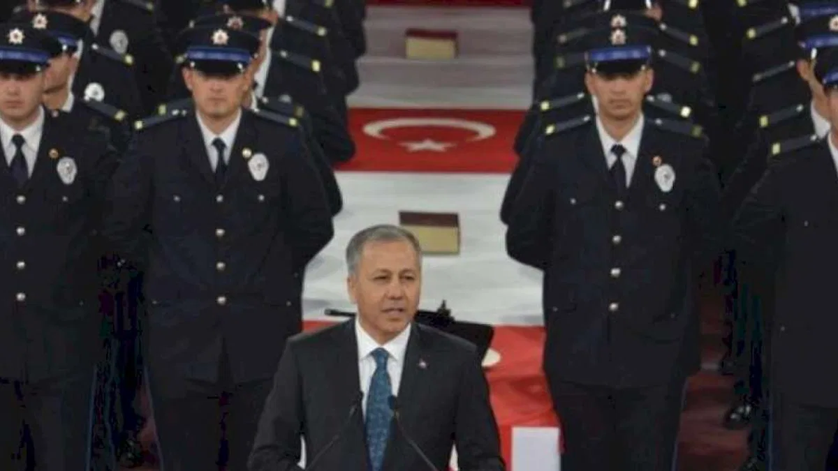 Bakan Yerlikaya'dan yeni polislere ilk talimat