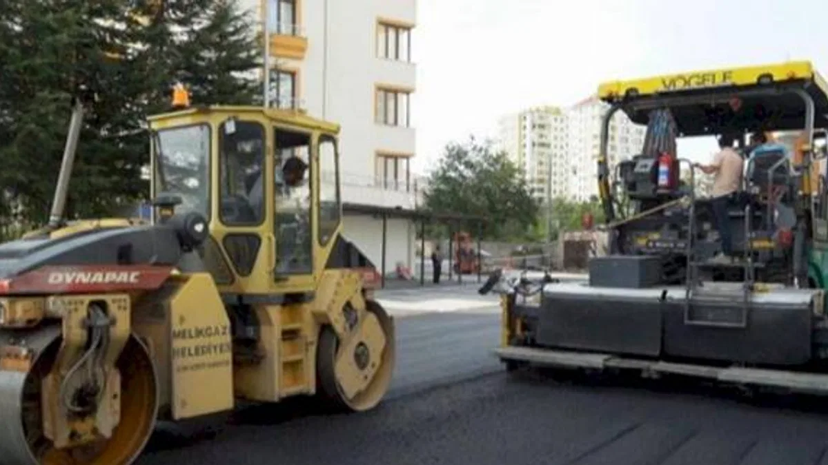 Kayseri Melikgazi'nin yolları yenileniyor