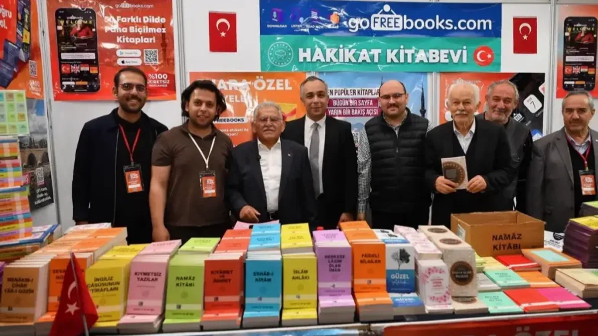 8'inci Kayseri Kitap Fuarı'na büyük ilgi
