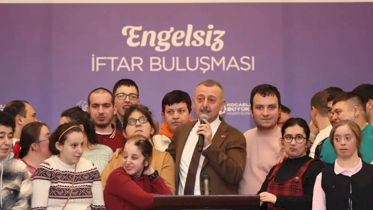 Kocaeli Büyükşehir’den özel bireylerle iftar