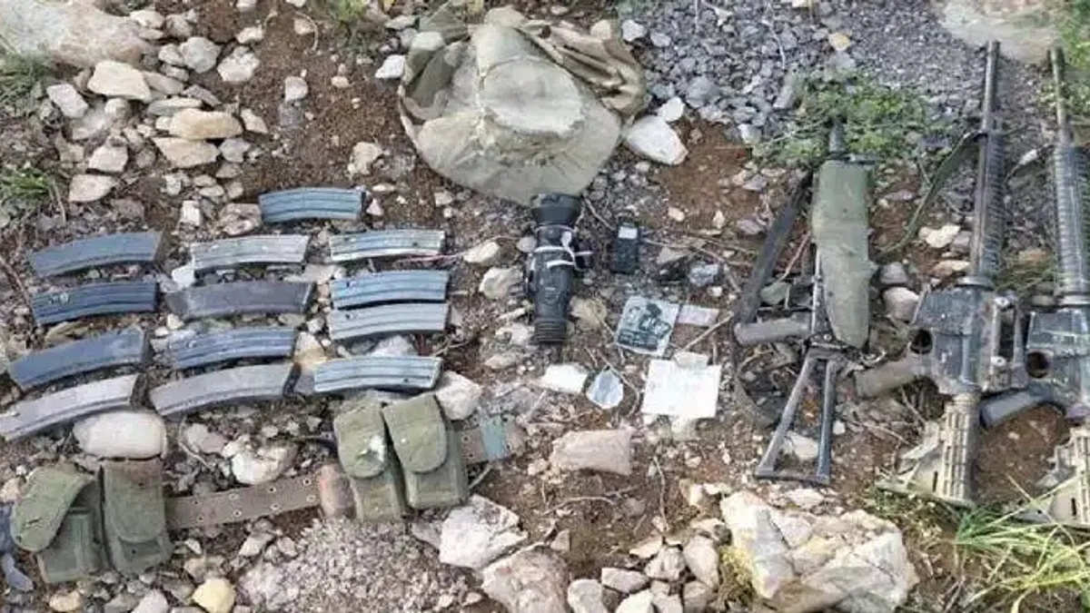 Pençe Kilit'te çok sayıda mühimmat ele geçirildi