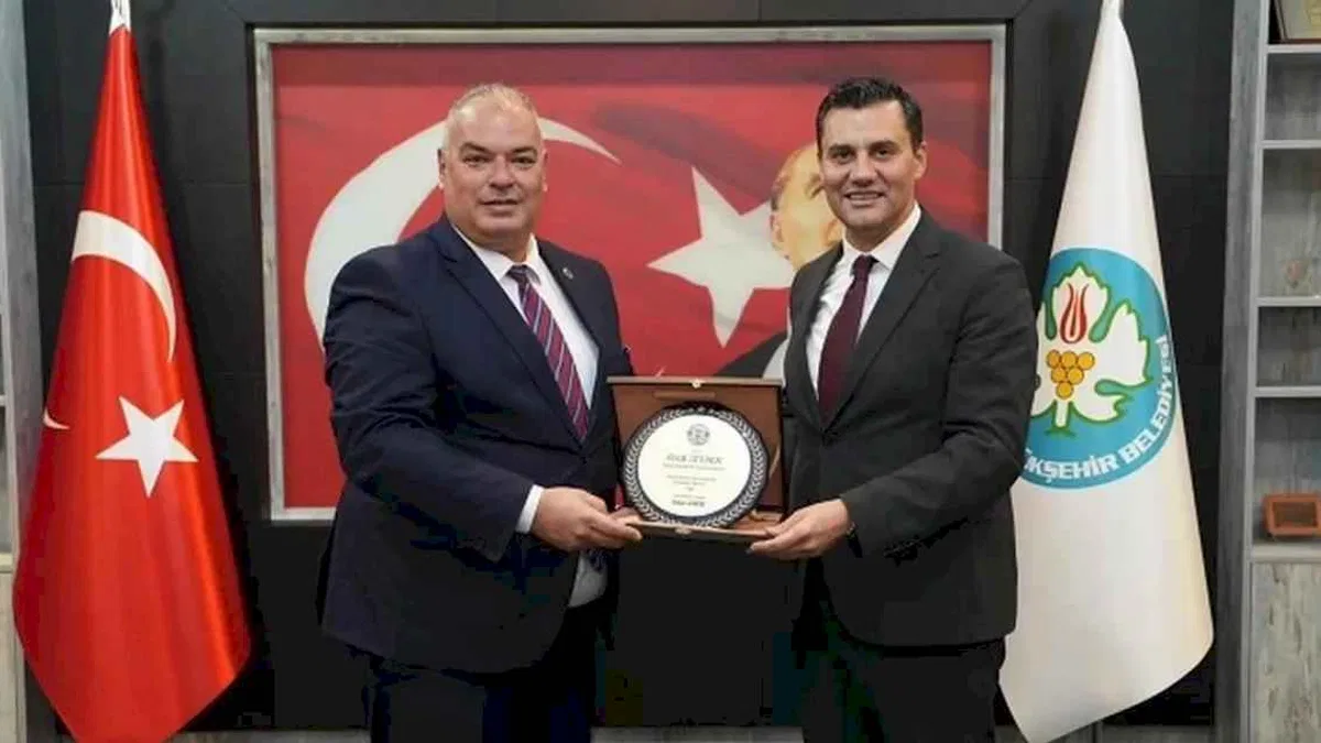 Başkan Günenç'ten çifte ziyaret