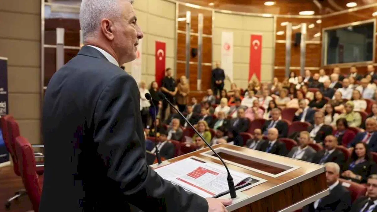 Bakan Bolat: Tüketicileri korumak için yeni düzenlemeler ve yapay zeka kullanımı artacak