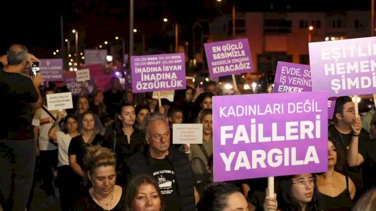 Güzelbahçe şiddete karşı yürüdü