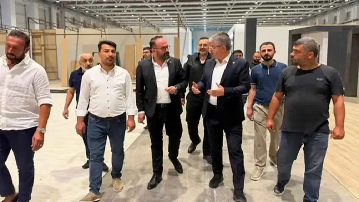 AK Partili Şaban Çopuroğlu'ndan çat kapı ziyaret