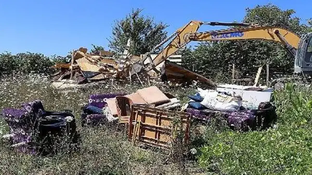 Kandıra'da kaçak yapılaşmayla mücadele sürüyor