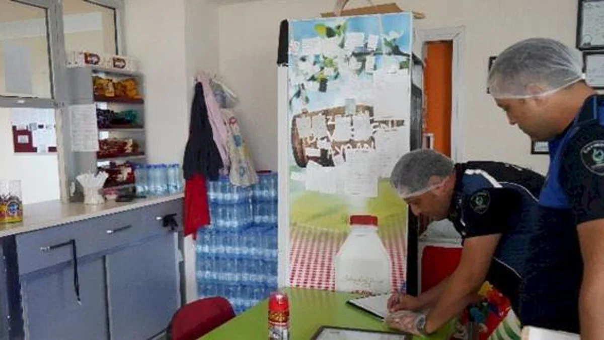 Çayırova Zabıtası'ndan okul kantinlerine denetim