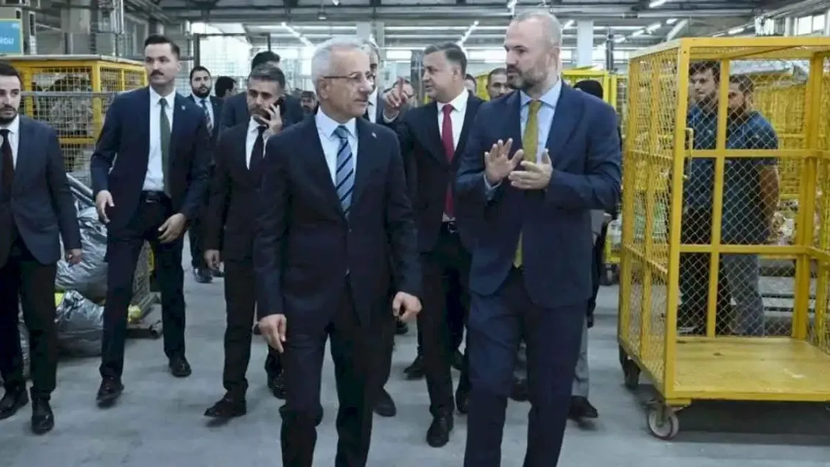 PTT'nin kalbine yakın mercek