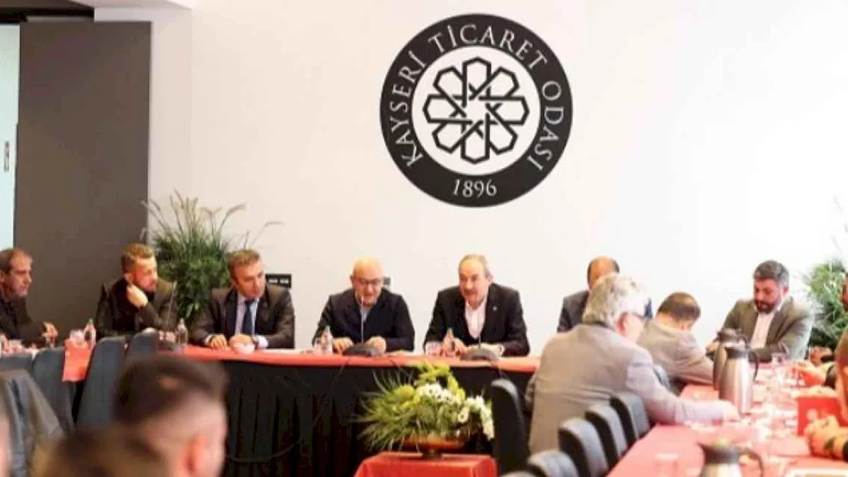 KTO'da sigorta acenteleri dertlerini Cıngı'ya anlattı
