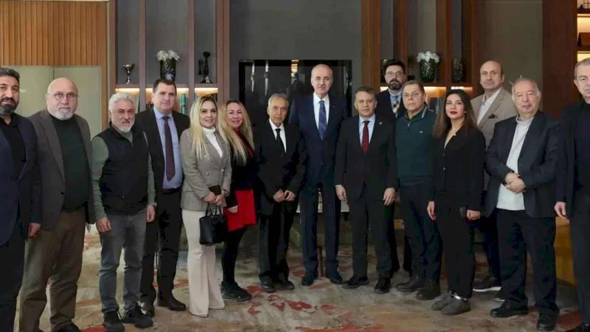 Kurtulmuş'tan Üsküp'te KGK heyetine önemli açıklamalar: Her zaman barış perspektifine sahibiz