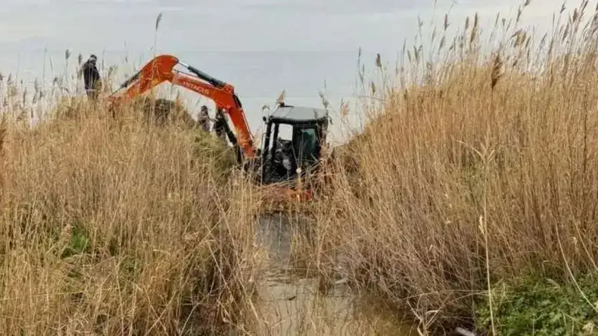 Balıkesir'de dere yataklarına hızlı müdahale