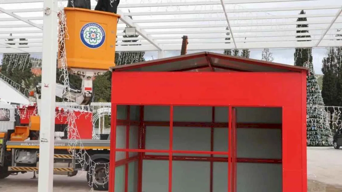 Muğla'dan vatandaşlara yeni yıl hediyesi: Buz pisti açılıyor!