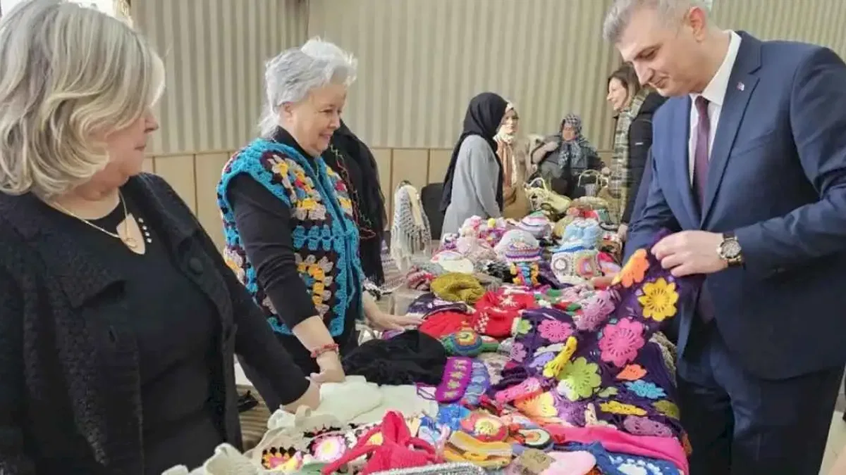 Kocaeli Gölcük'te 'örgü' zamanı