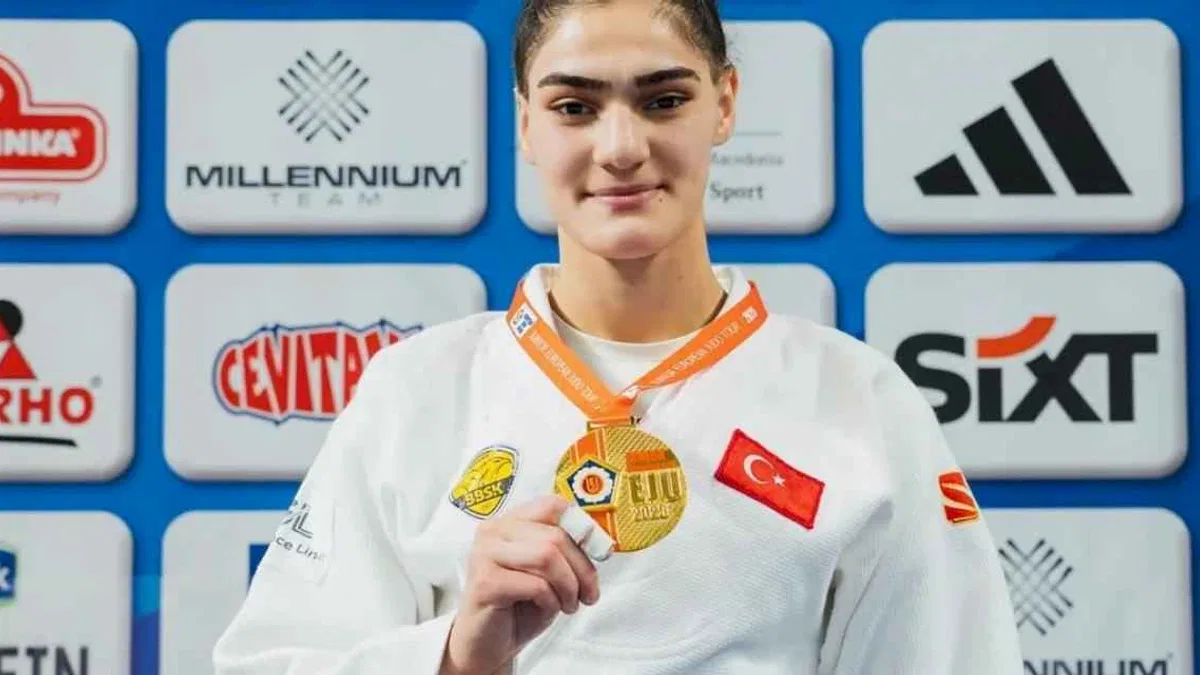Judocu Sinem Oruç’tan Üsküp’te altın madalya
