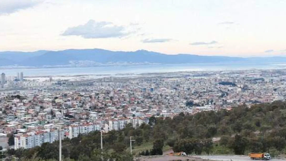 Depremler Çiğli'nin çalışmasını hızlandırdı... 30 binden fazla yapı taranacak
