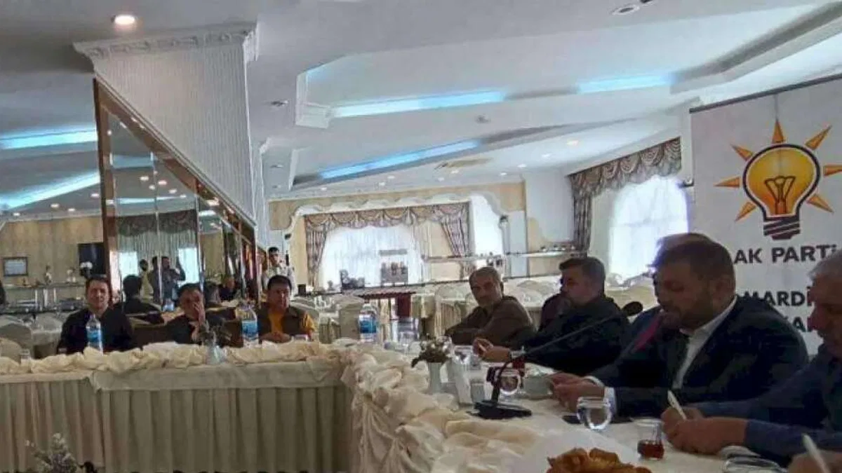 AK Parti Mardin İl Başkanı gazetecilerle buluştu