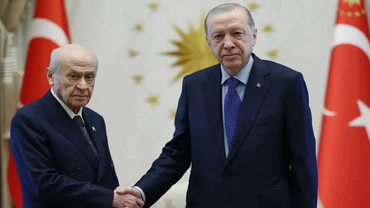 Cumhurbaşkanı Erdoğan, Bahçeli'yi Külliye'de kabul etti