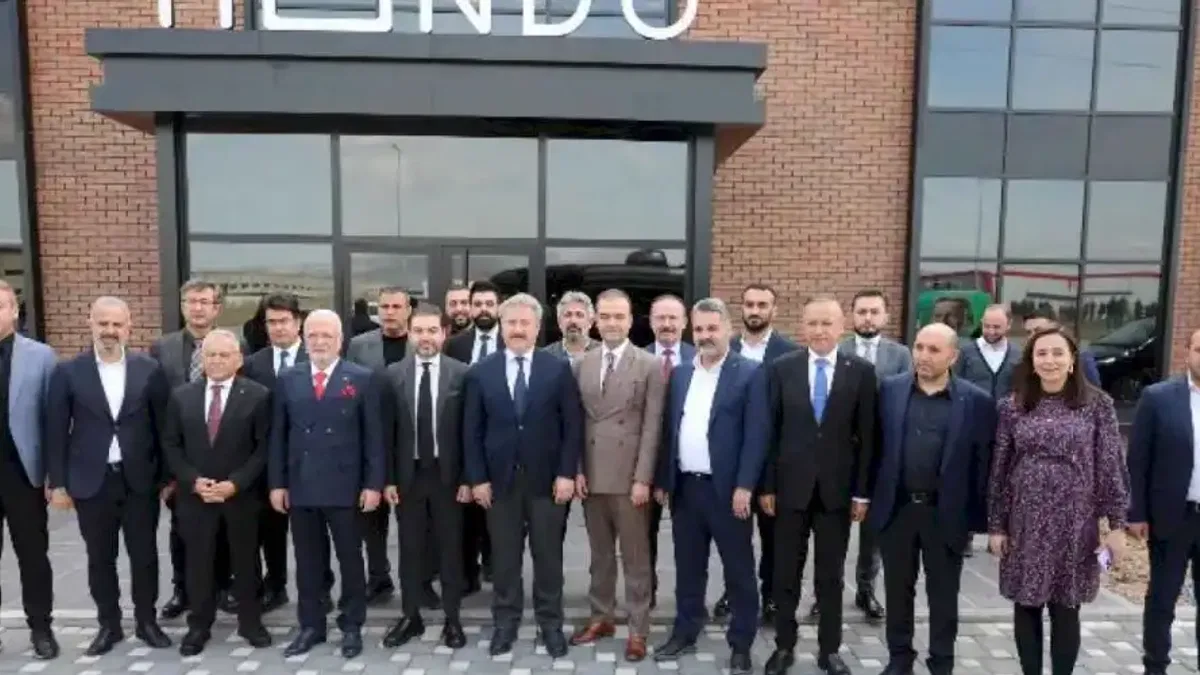 Başkan Palancıoğlu, Serbest Bölge’de fabrikaları ziyaret etti