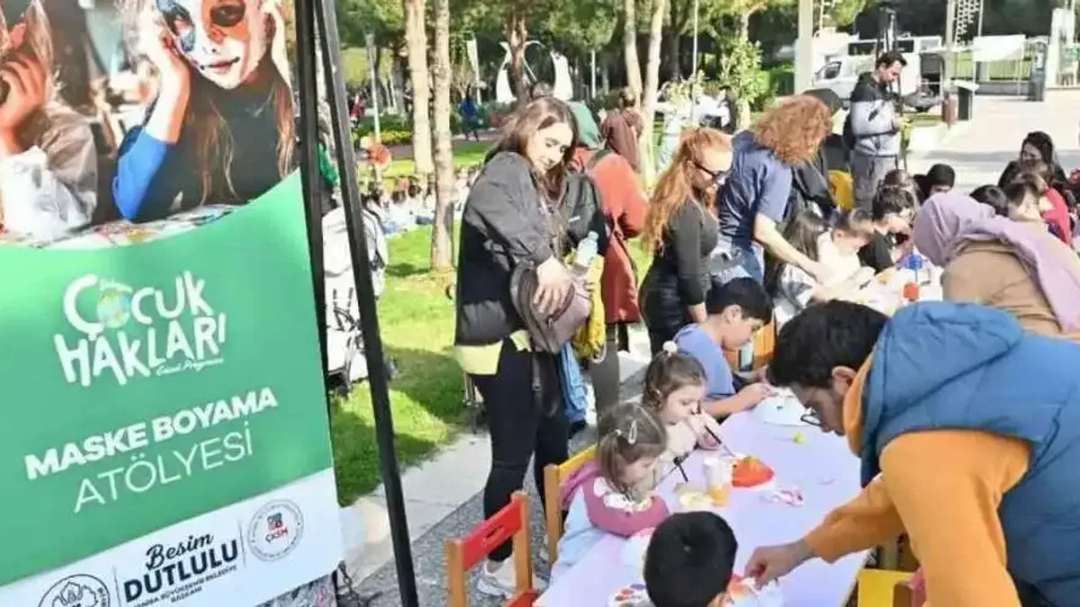 Manisalı çocuklar haklarını eğlenerek öğrendi