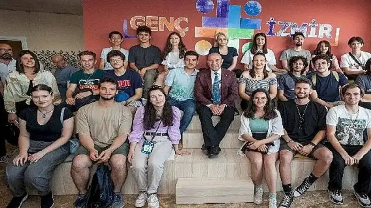 Üniversiteli dostu büyükşehirler listesinde İzmir zirvede
