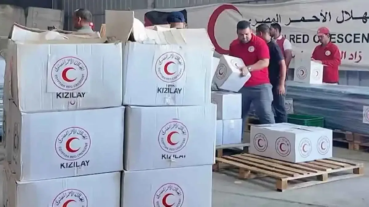 Türk Kızılayı, Gazze'de insani yardımlarını sürdürüyor