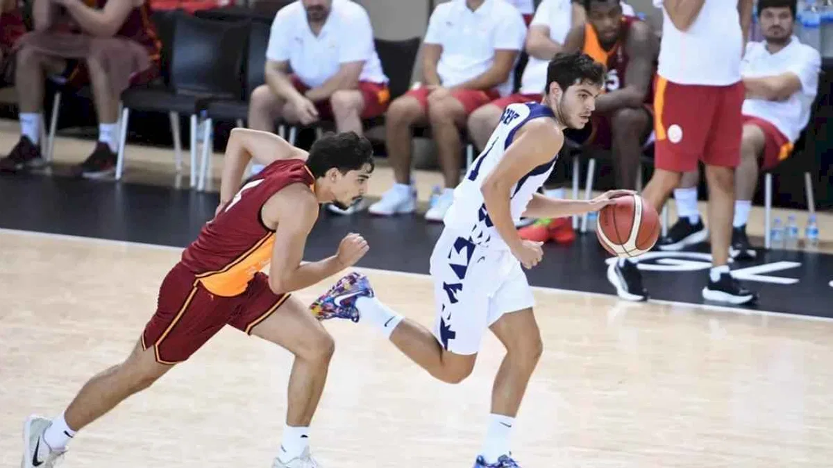 Tofaş son hazırlık maçında berabere kaldı