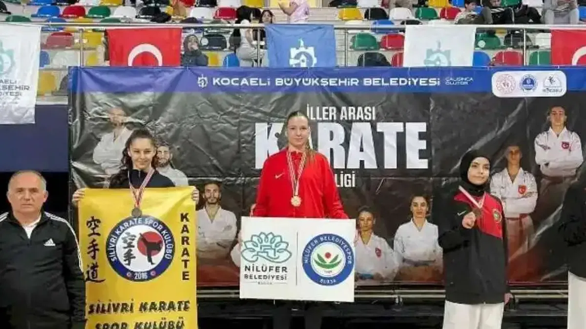 Karatede 1 altın 2 bronz madalya