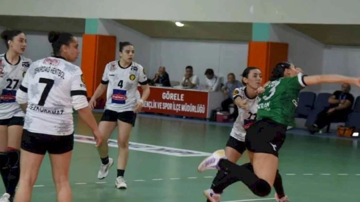 Hentbol Kadınlar Süper Ligi’de normal sezon sona erdi