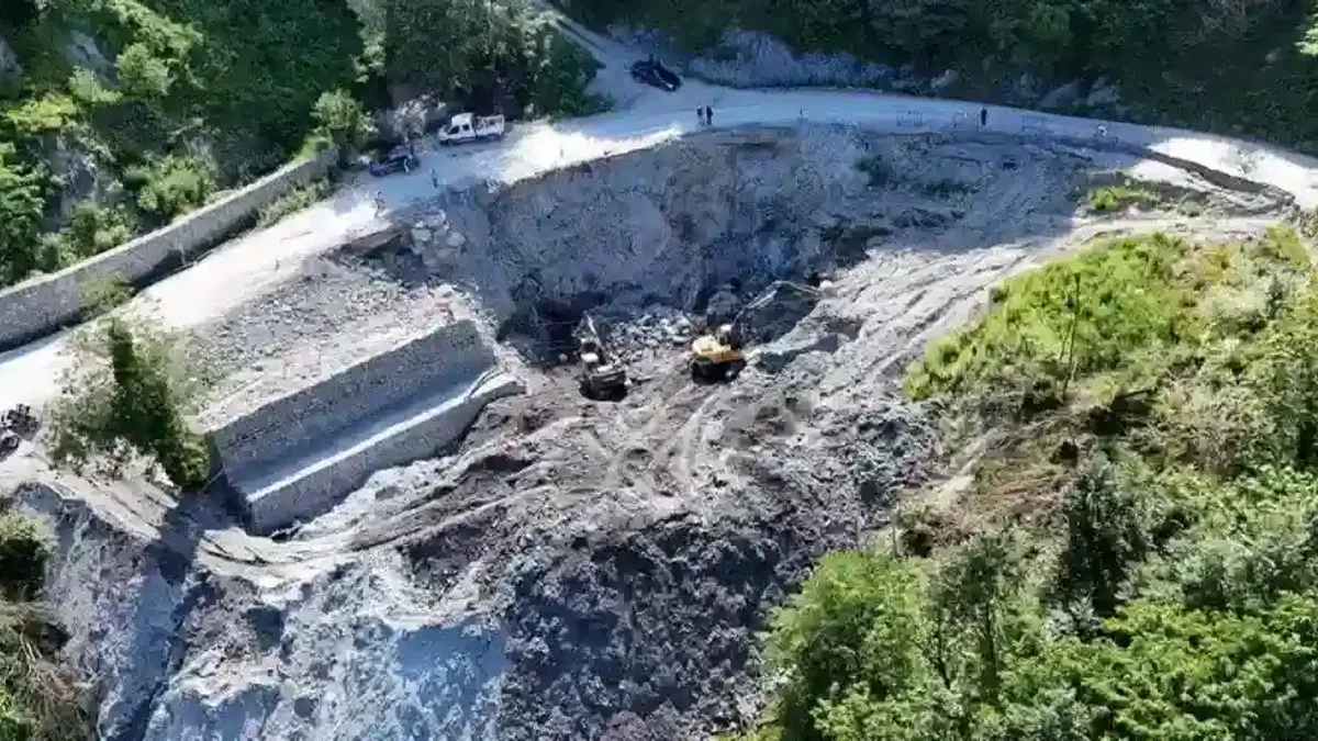 Sakarya'da Akçay Barajı’ndan taşınan şehrin içme suyuna ‘kalkan’ olacak