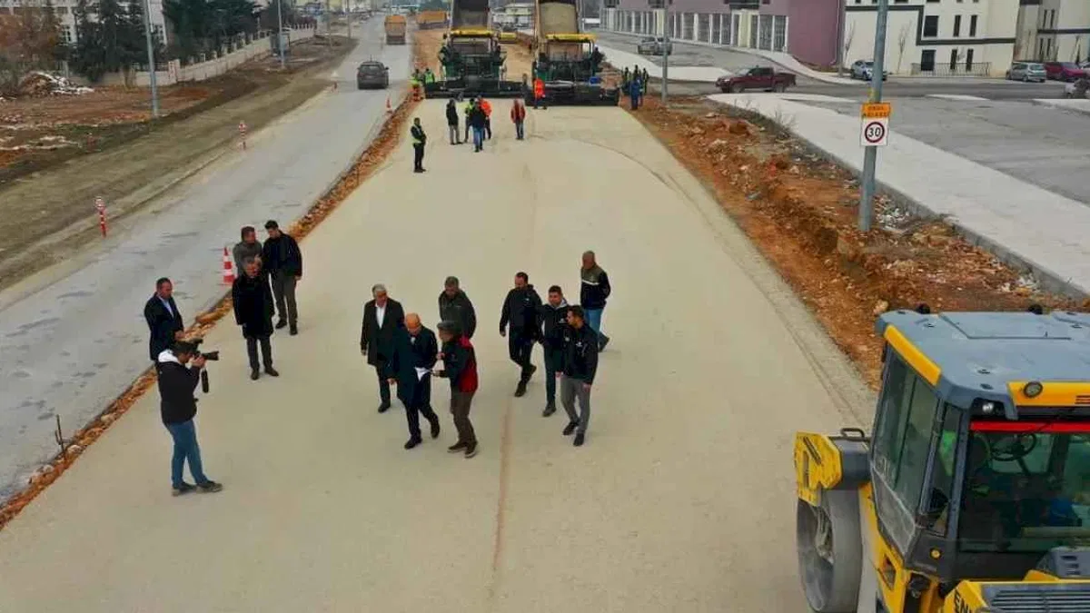 Malatya'da Saray Bosna Caddesi konforlu hale geliyor