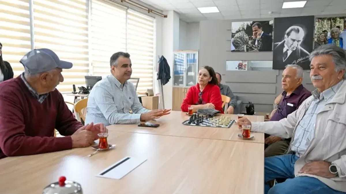 Mersin’de emekli evleri dayanışmanın merkezi oldu