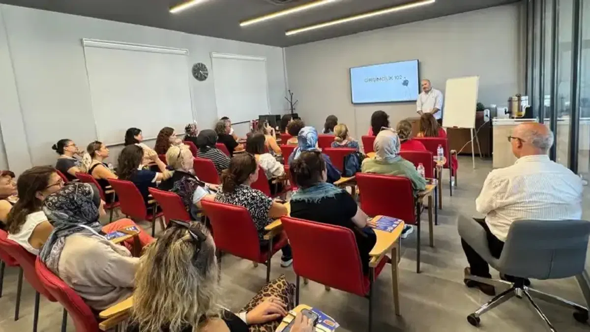 ‘Güçlü Kadın Güçlü Yarın’ projesi Mersin’de tanıtıldı