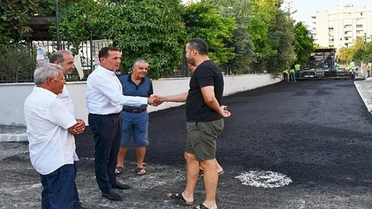 Başkan Özyiğit, yol yapım çalışmalarını yerinde inceledi
