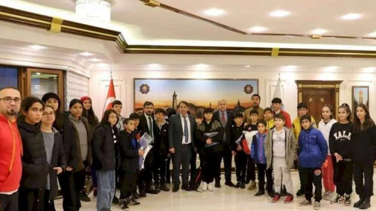 Diyarbakır Büyükşehir milli sporcuları ağırladı