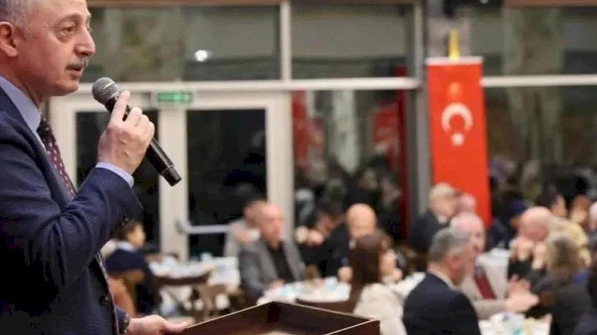 Kocaeli protokolü ilk iftarı şehit aileleri ve gazilerle yaptı