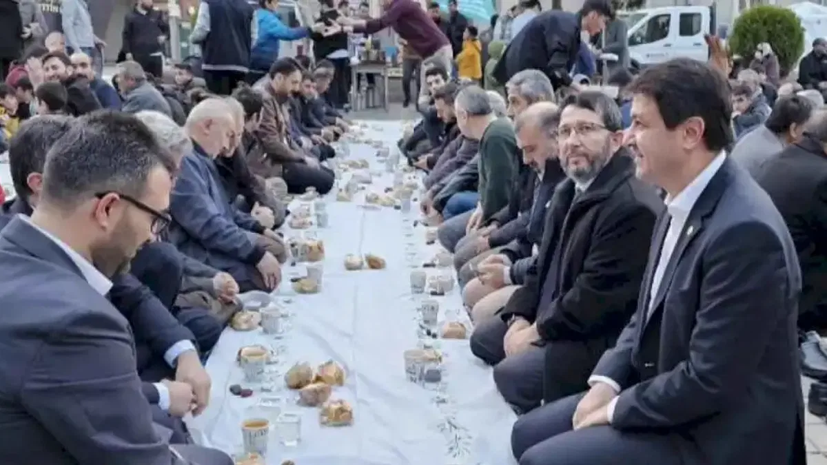 Mahmut Arıkan: "İnsanlık çok büyük bir imtihan veriyor"