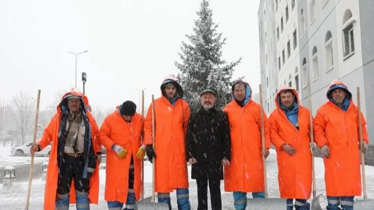 Kayseri Kocasinan ekipleri 7/24 görevde