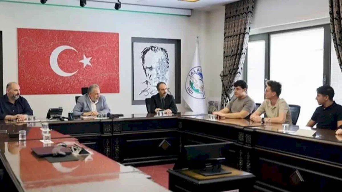Kayseri Talas kütüphaneleri eğitime katkı sağlıyor