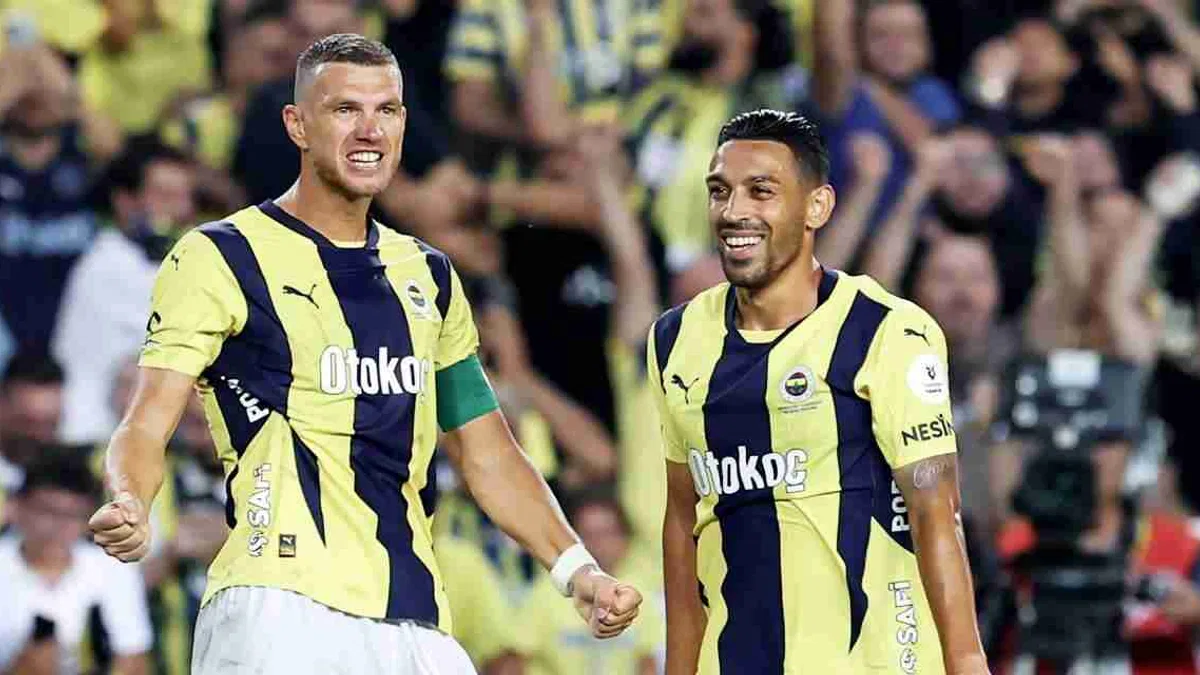 Fenerbahçe 3 - 0 Corendon Alanyaspor (Maç Sonucu) Kadıköy'de üç gollü galibiyet!