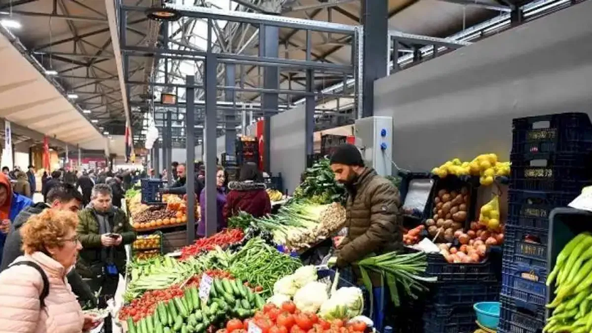 Ankara'da yenilenen Ulus Hali'ne tam not