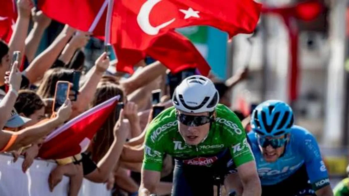 Philipsen üç etabın da kazananı oldu