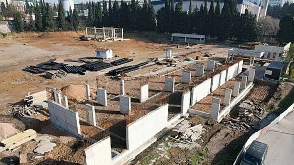 Çayırova otobüs garajı hızla ilerliyor