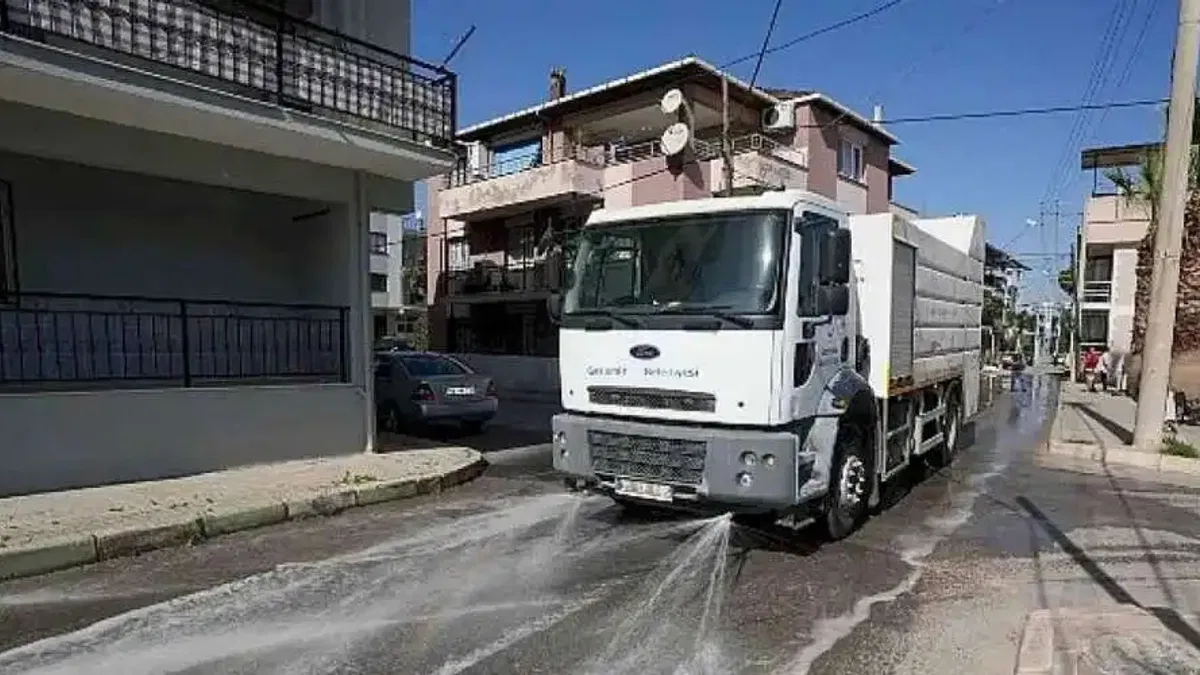 Gaziemir'de temizlik seferberliği