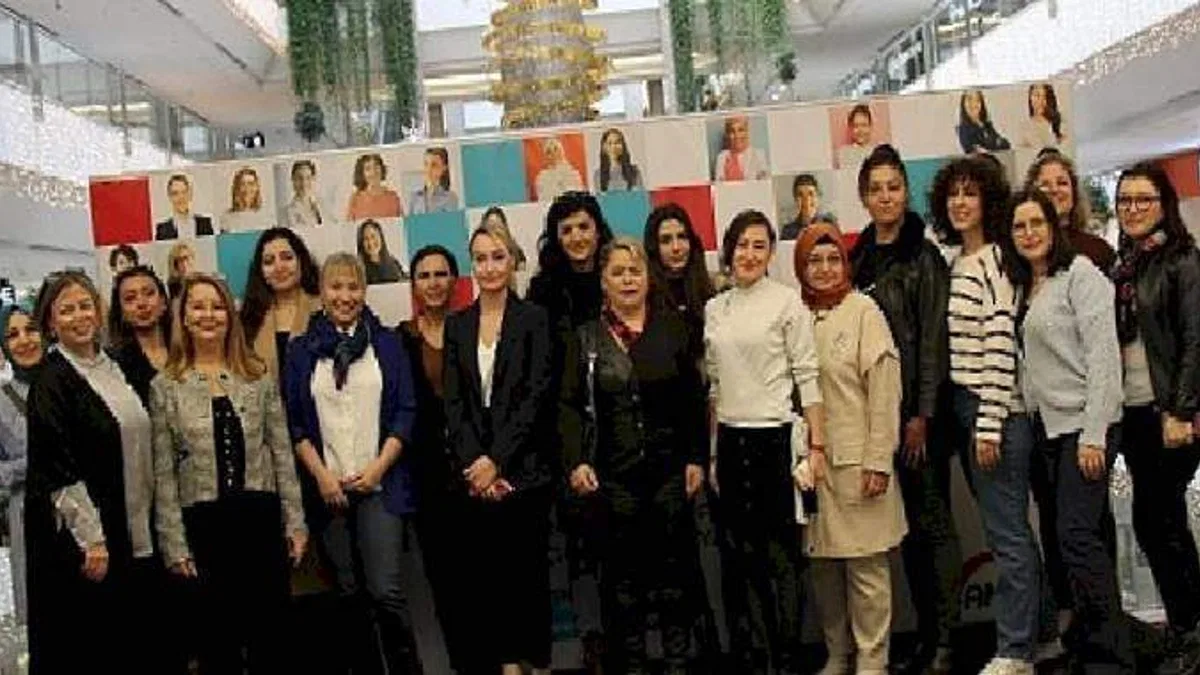 ANKAmall'dan 40 kadına eğitim desteği