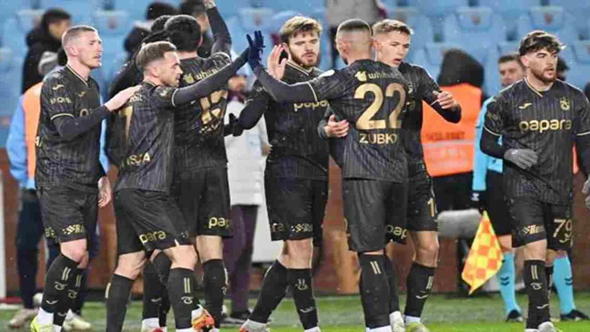 Trabzonspor 3-2 Gaziantep FK (Maç Sonucu) Fırtına evinde hata yapmadı!