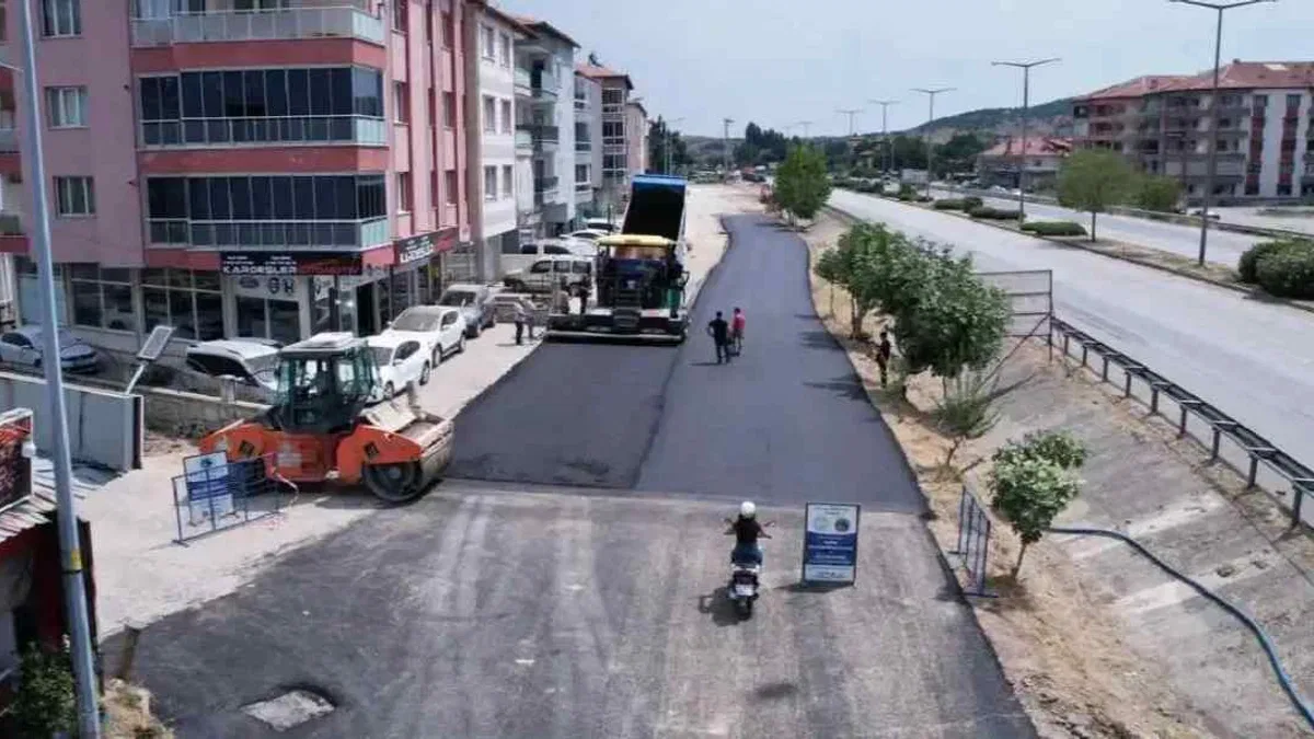 Manisa Kula'da sıcak asfalt tamamlandı